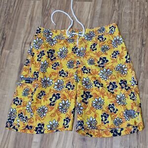 North Shore Surf Hawaii Men’s Board Shorts Size 32 Yellow Floral Hawaiian Swim T